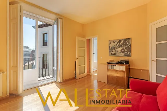 Venta de piso junto a la plaza mayor — 10