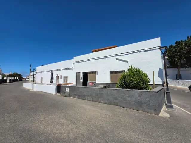 Encantadora propiedad en El Roque con excepcional azotea pri - foto 2