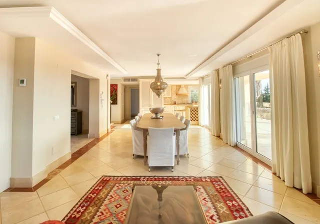 Chalet 4 habitaciones 440m² en venta - Costa Del Sol — 10
