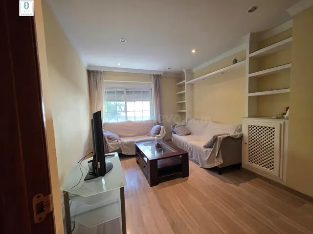 GRAN PISO DE 3 DORMITORIOS Y 2 BAÑOS EN LA MEJOR UBICACIÓN - foto 3