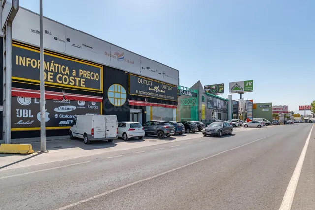 Nave industrial 1077m² en venta - Pulianas - foto 3