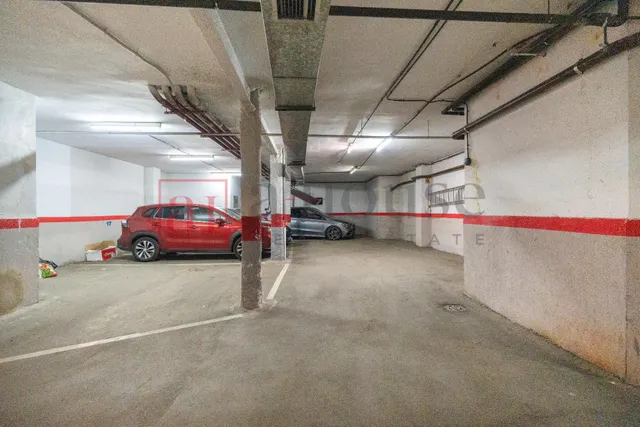 PISO EXTERIOR CON PISCINA  Y PLAZA DE GARAJE EN EL BARRIO DE ESTRELLA — 30