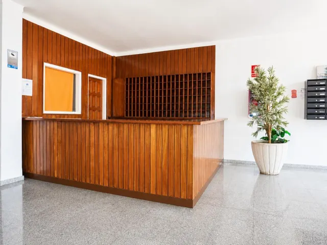 Apartamento con espectaculares vistas al canal, a 3 minutos de la playa de Empuriabrava — 9