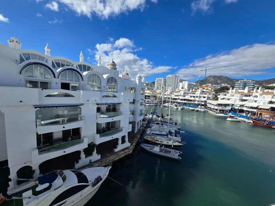 Atico en Puerto Marina, Benalmadena