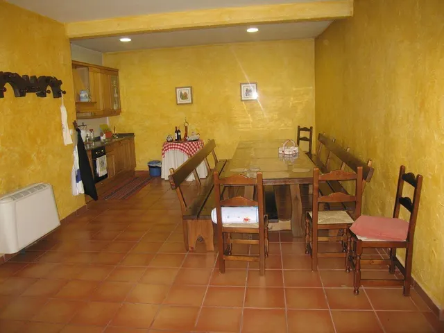 PRECIOSO CHALET ADOSADO A 500 METROS DEL CENTRO – 199.999 € — 6