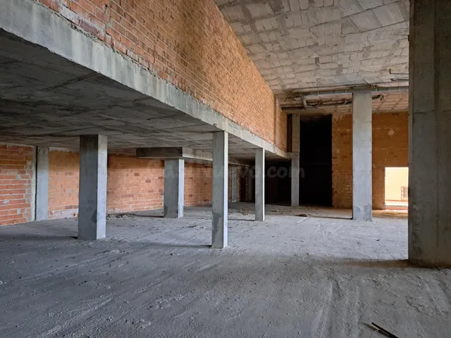 LOCAL EN VENTA EN ALZIRA HASTA 1200 M2. TAMBIEN EN ALQUILER. - foto 3