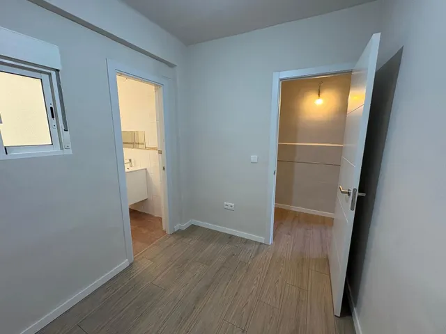 VIVIENDA EXTERIOR CON 3 habitaciones Y DOS TERRAZAS JUNTO A LA UNIVERSIDAD DEL SAGRADO CORAZÓN — 31