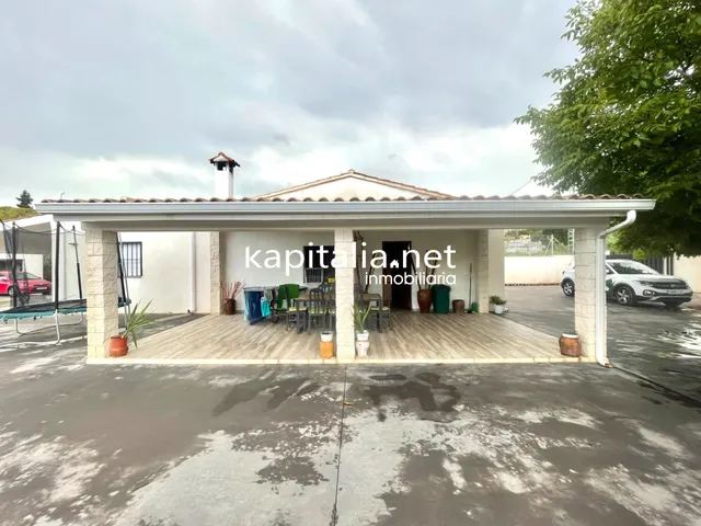 Chalet a la venta en Benimarfull — 5