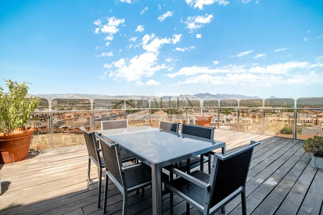 Espectacular Ático Dúplex con Terraza con Vistas al Desierto - foto 4