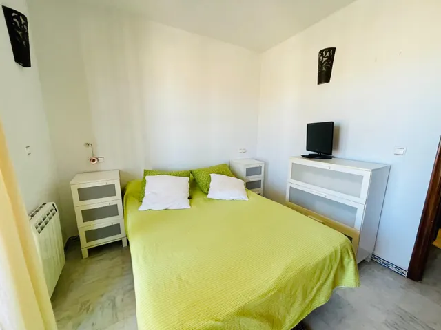 Apartamento de 3 Dormitorios con vistas al mar — 8