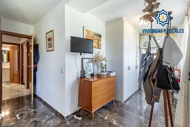 CASA PAREADA EN LA ZUBIA CON PISCINA, ZONA DE BARBACOA Y JARDÍN — 29