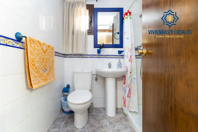 VIVIENDA PAREADA EN MONTELUZ — 40