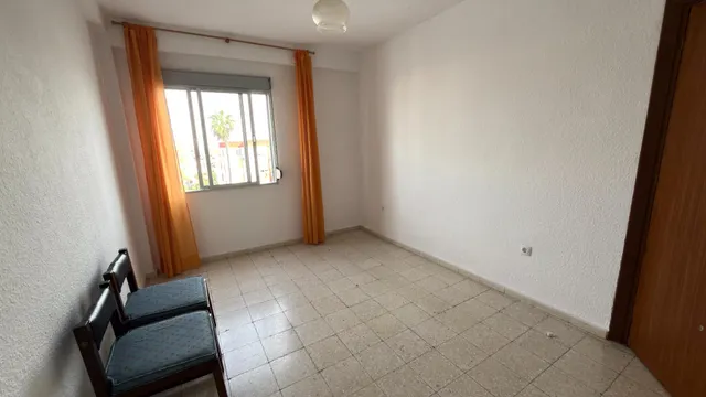LUMINOSO PISO EN VENTA EN LA ORDEN (HUELVA) — 13