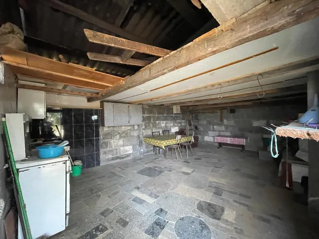SE VENDE PARCELA CON CASETA — 13