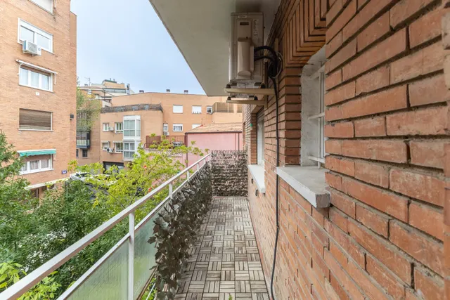 PISO DE TRES habitaciones GUINDALERA - foto 3
