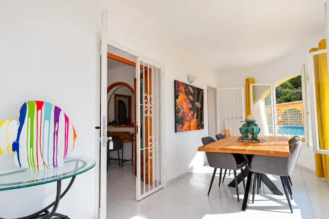 Villa con piscina, orientación sur y vistas al mar y montaña en Calpe — 9