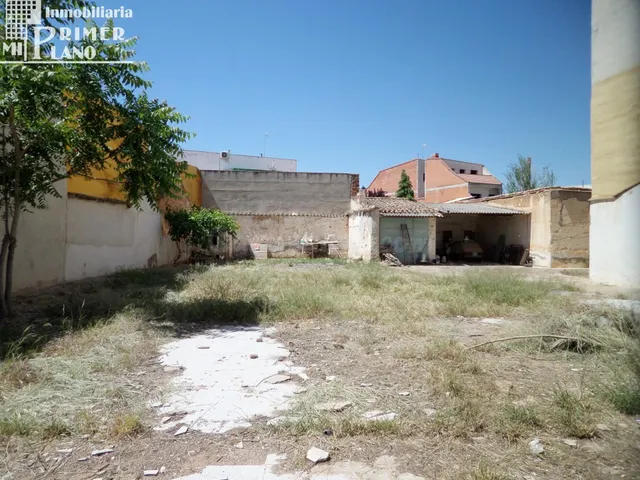 *Se vende solar que cuenta con 372 m2 y 11 metros de fachada - foto 5