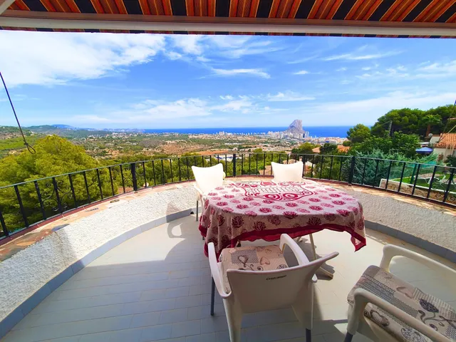 Villa Mediterránea en Calpe con vistas al mar, Peñón de Ifac - foto 2