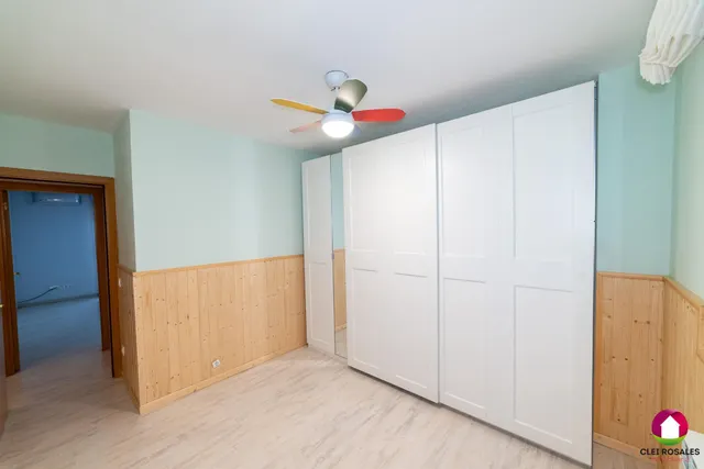 VIVIENDA DE PROTECCIÓN OFICIAL — 24