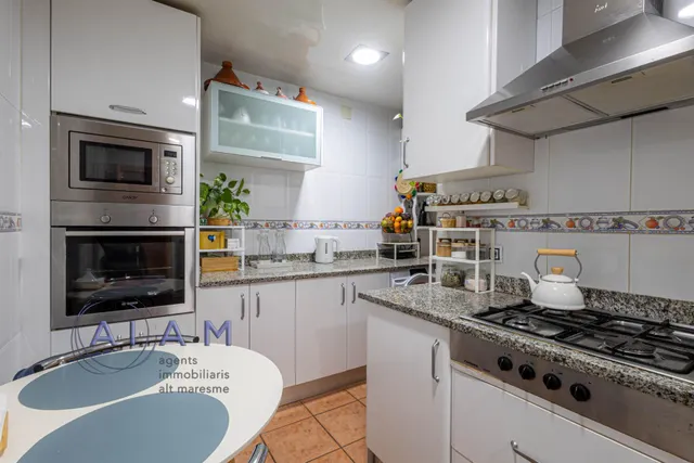 Fantástico piso en Pineda-Poble Nou — 7