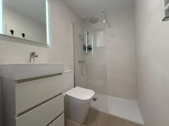 Apartamento 2 habitaciones 53m² en venta - Estacion de autobuses — 9