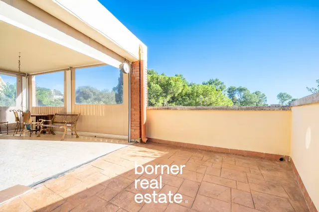 Casa con jardín en Sant Muç, Rubí — 39