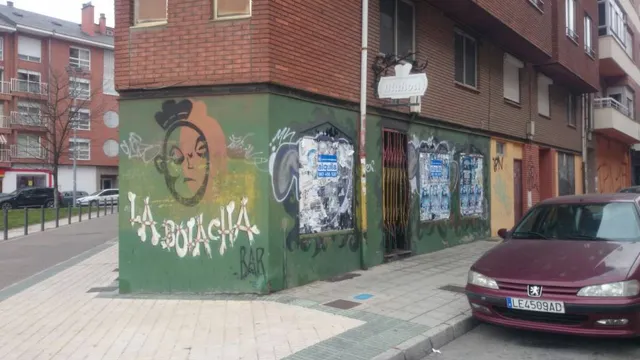 LOCAL COMERCIAL — 4