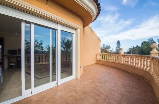 Casa chalet en valeverde — 22