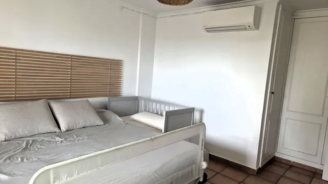 ÁTICO DÚPLEX EN ALBAL — 24