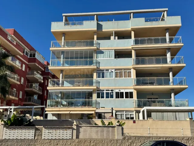 APARTAMENTO ESTUPENDO EN CANET DE BERENGUER GARAJE Y TRASTER