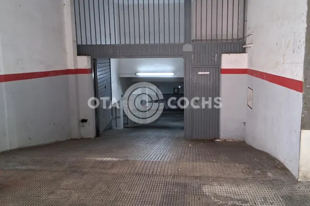 PLAZA DE PARKING EN PLAZA PARE GIL REUS - foto 3