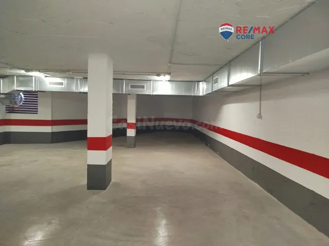 Garajes Nuevos a Estrenar para 25 Vehículos en una Situación - foto 4