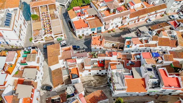 Encantadora casa adosada con terraza en la azotea en la preciosa Torrox Pueblo — 27