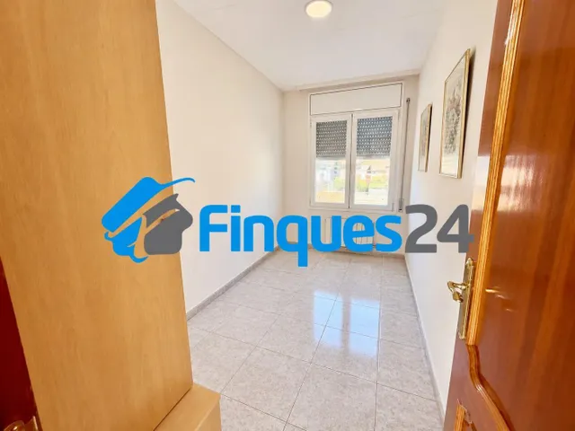 CHALET PAREADO EN VENTA EN SALLENT | 329.000 € — 14
