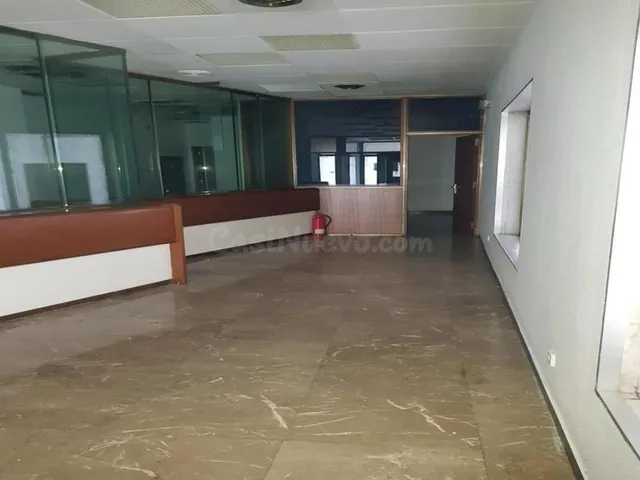 Local comercial 109m² en venta - Carretera de Vic — 3