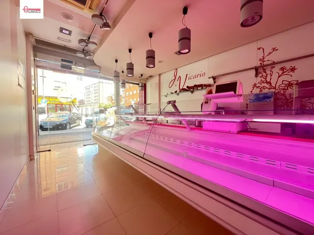 Oportunidad de Negocio en Burgos: Local Comercial Listo para - foto 5