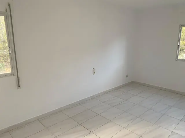 CASA EN VENTA EN LAGUERUELA — 28