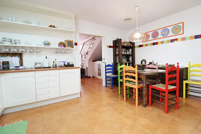 BUNGALOW DE ESQUINA EN ZONA KELME — 26