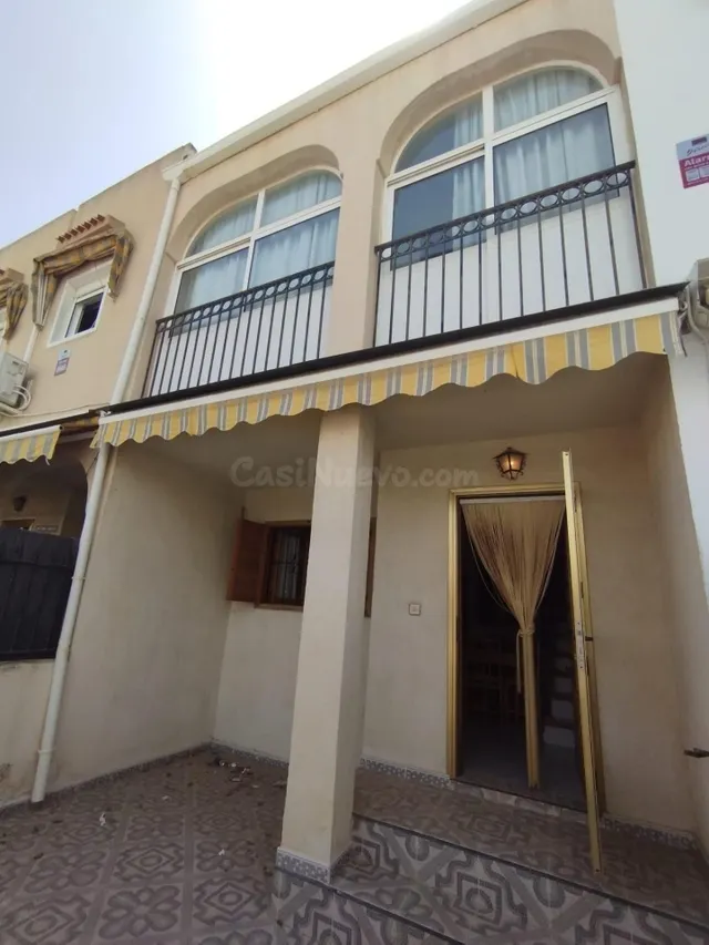 Encantador dúplex adosado en San Pedro del Pinatar, a un pas - foto 3