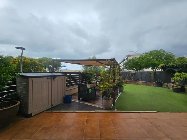 EXCLUSIVA PLANTA BAJA CON JARDIN Y PISCINA — 13