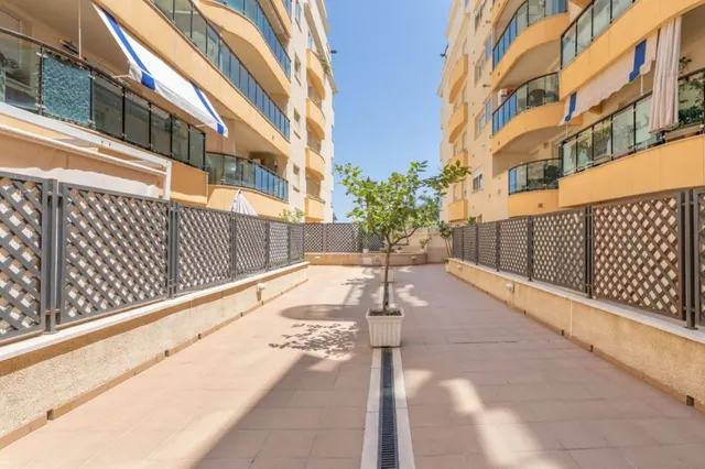 Apartamento 1 habitación 63m² en venta - Costa Del Sol — 12