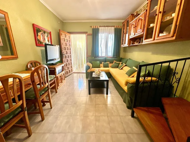 Fantástico dúplex de dos habitaciones con jardín, patio y excelente ubicación en Los Alcázares — 9