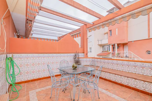 Espectacular casa en bola de oro — 8