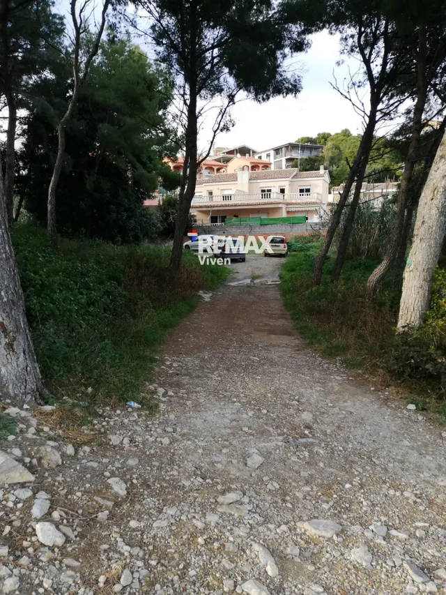 Terreno para 5 adosados en Segur de Calafell — 4