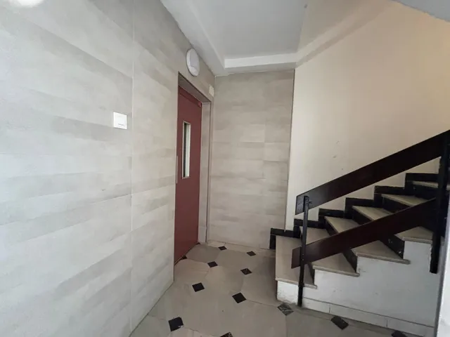 FANTÁSTICO PISO CON TERRAZA Y VISTAS A LA BAHIA. EN PERIODO DE PUJAS AL ALZA HASTA EL 08/10 — 26