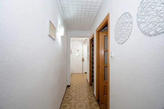 Estupendo piso exterior con balcón en el centro de Torrent! Tu oportunidad para dejar de pagar alquiler ¡Es una buena oportunidad, no la dejes escapar! — 17