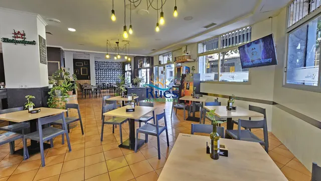 Traspaso de cafeteria restaurante, en funcionamiento — 10