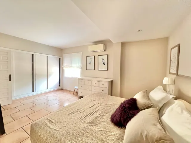 Chalet urbano en san vicente del raspeig – 1.500 m2 de parcela, piscina y zona de barbacoa — 13