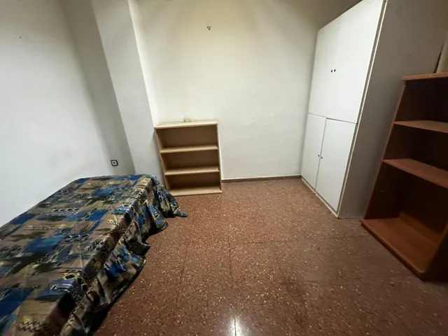 Local comercial en Elda 200 m2 — 9