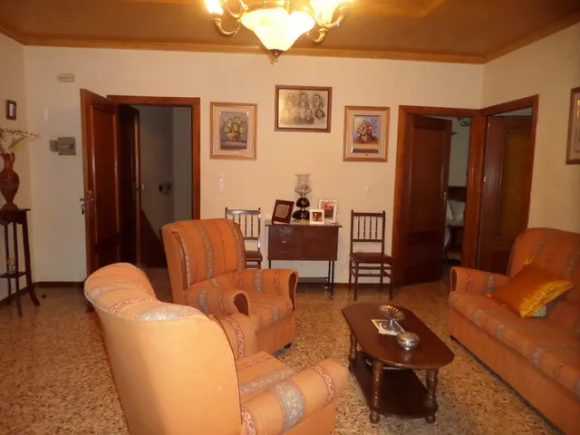 Hotel 9 habitaciones 300m² en venta - Por Calle La Solana — 7